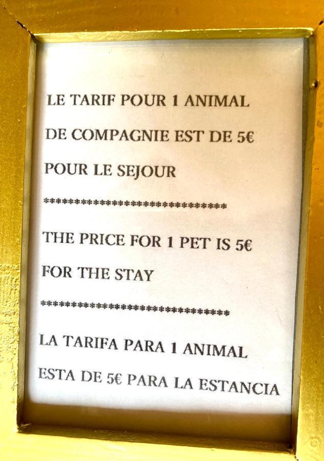 Hotel Escale Sous Le Chene Salles  Zewnętrze zdjęcie